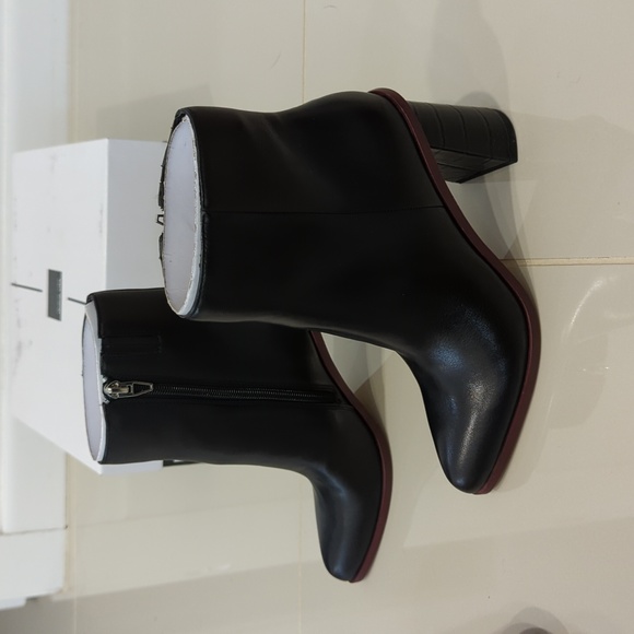 NWB Dolce Vita Timone Booties sz 6 - Picture 4 of 6